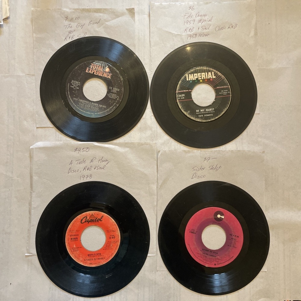 Set‎ of 4 Single 45 RPM Vinyl : Disco, R&B & Soul, Classic R&B,